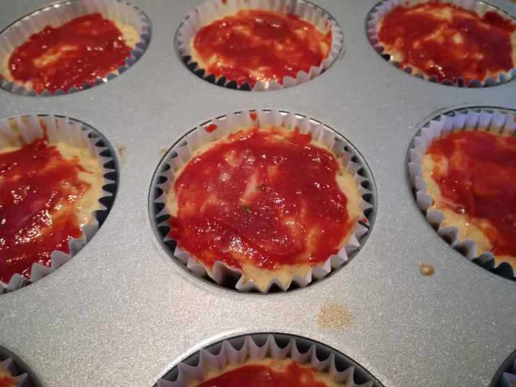 Pizza muffins
